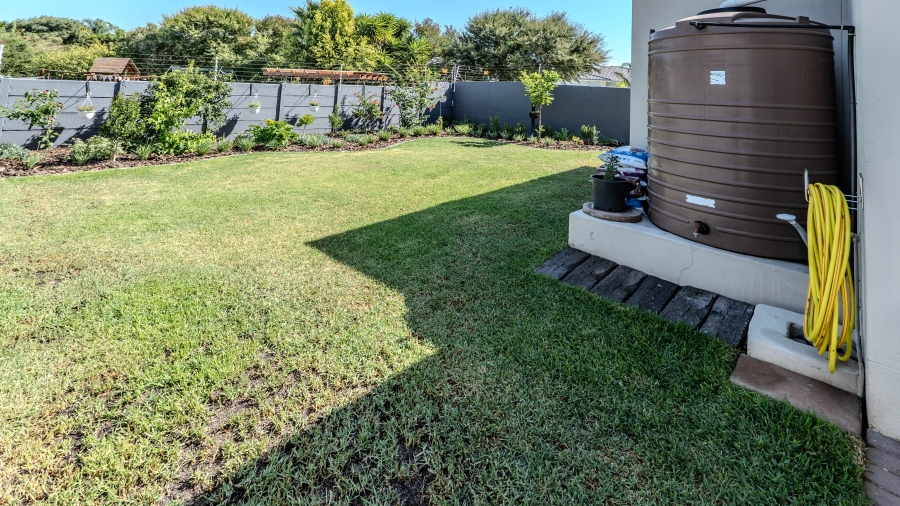 2 Bedroom Property for Sale in Sonstraal Heights Western Cape